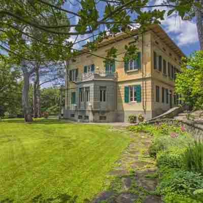 Poggio Patrignone Hotel Exterior