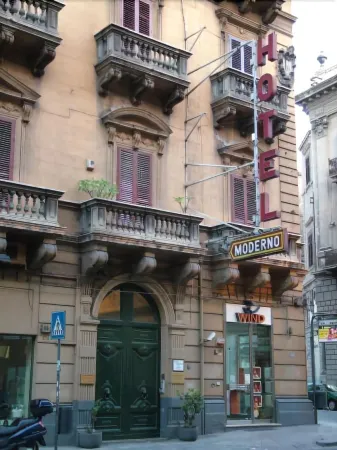 38 Aira Hotels