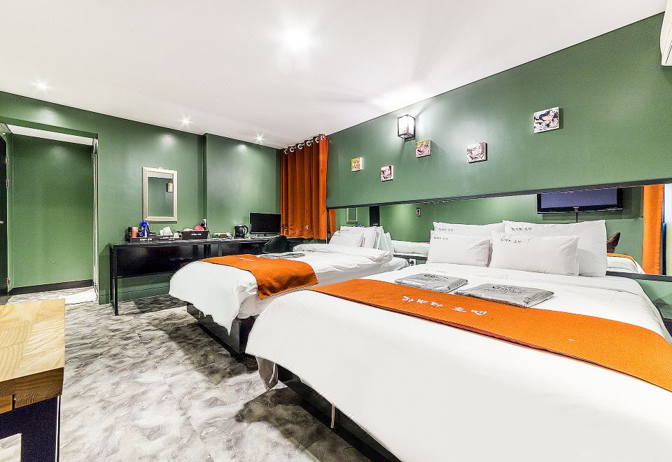 춘천 Hotel 라벤다