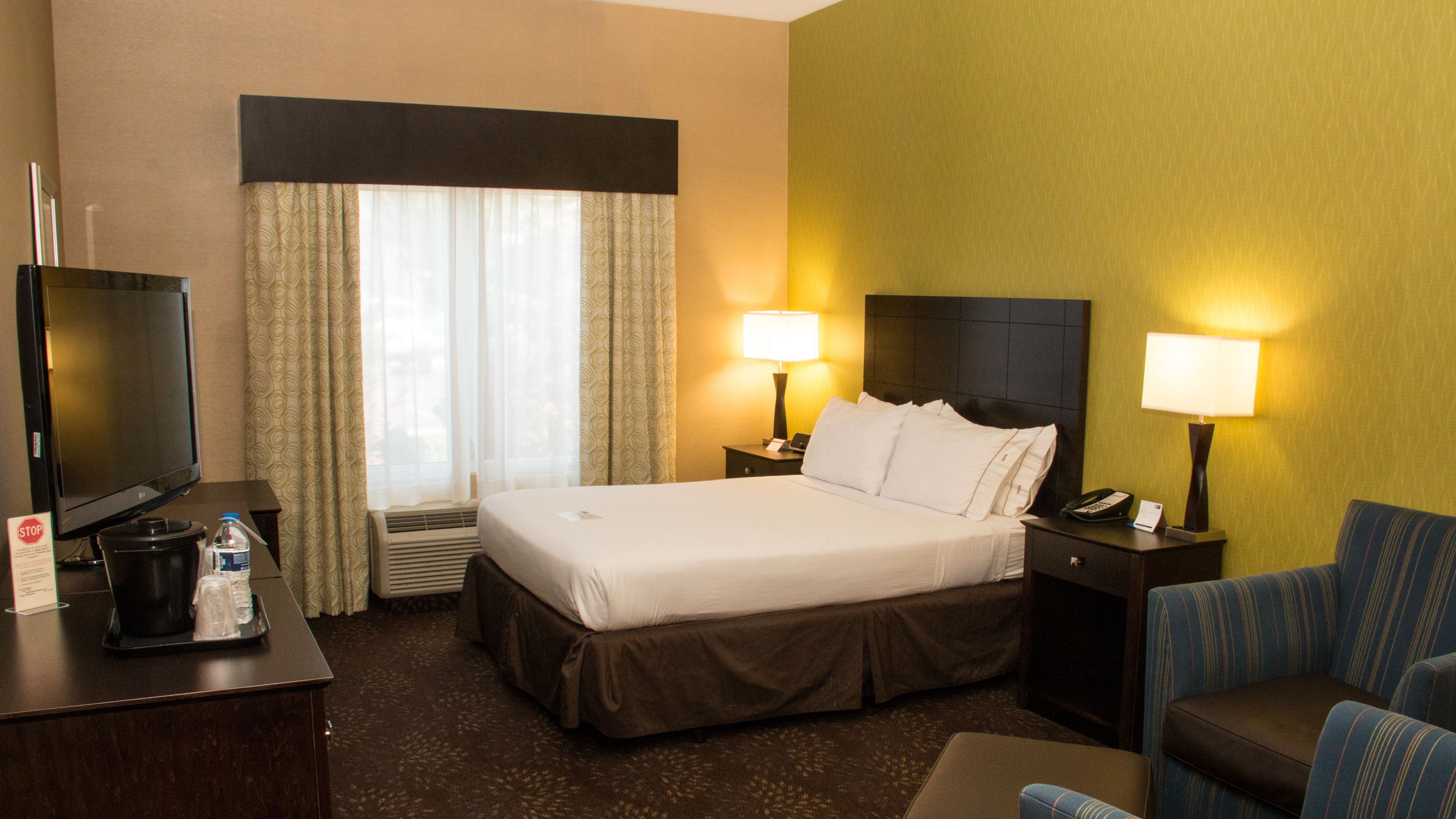 Holiday Inn Express Hotel & Suites Saginaw, an Ihg Hotel