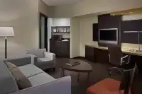 Hilton Toronto/Markham Suites Conference Center & Spa
