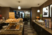 Hampton Inn & Suites Boston Crosstown Center Hotels in Boston