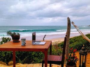 Pura Vida Tofo Beach Houses