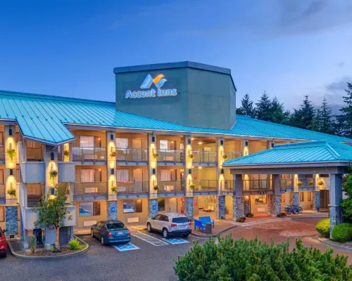 Accent Inns Kelowna Hotels near Crawford