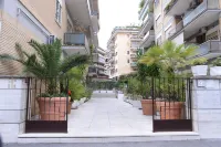 Single Room in Cozy and Comfortable Apartment.