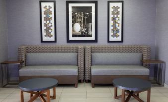 Holiday Inn Express & Suites Athens