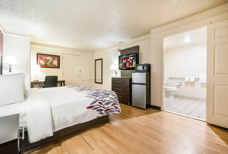 Red Roof Inn North Dallas - Park Central