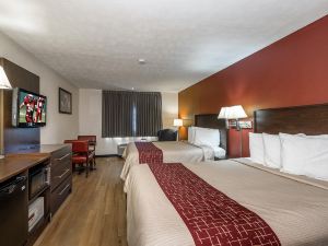 Red Roof Inn & Suites Hermitage