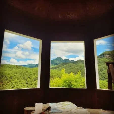 Andong Sansumi Pension Отели рядом с достопримечательностью «Dosanseowon Confucian School»