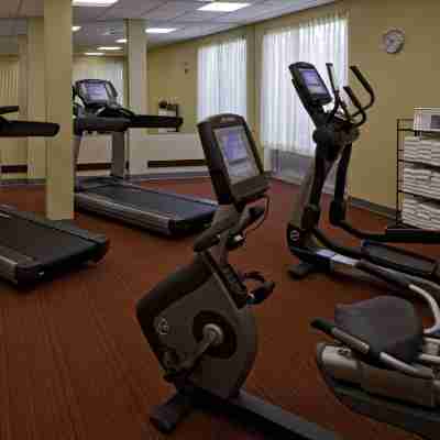 Hyatt Place Fort Wayne - Northwest Fitness & Recreational Facilities