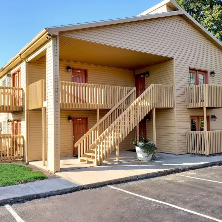 Americas Best Value Inn and Suites St. Marys