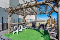 La Quinta Inn & Suites by Wyndham Sweetwater East Hotels in Sweetwater