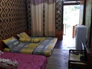 Sawarna BimBim Seaview Homestay