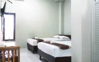 O3 Homestay Отели в г. Batu Sub-District
