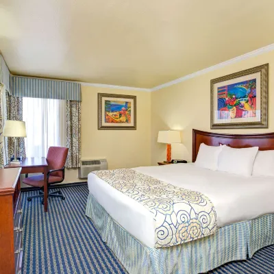 Super 8 by Wyndham Santa Cruz/Beach Boardwalk East Hotels near Wilder Ranch State Park