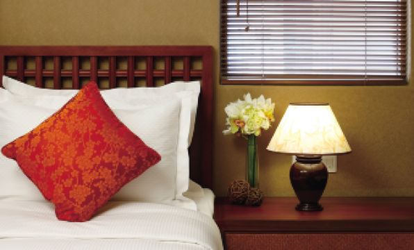 Butterfly on Wellington, Central