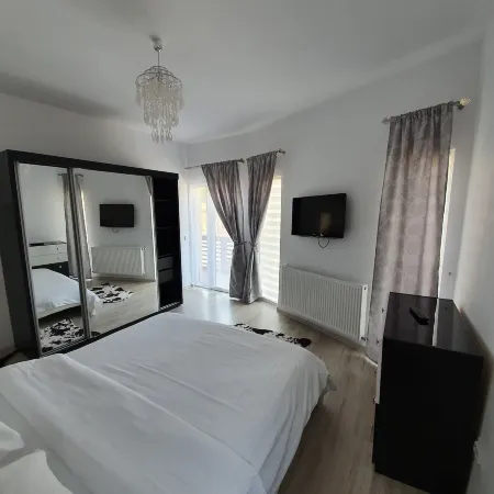 Fox Valley Villa