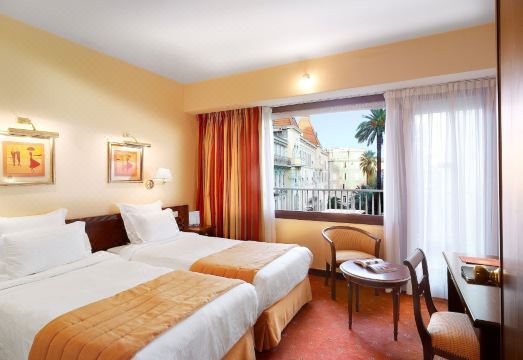 스플렌디드 호텔 & 스파 니스