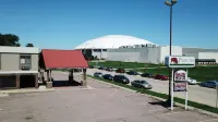 Prairie Inn - parking