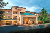 Courtyard Atlanta Alpharetta Отели рядом с достопримечательностью «InterContinental Hotel Group Business Center»