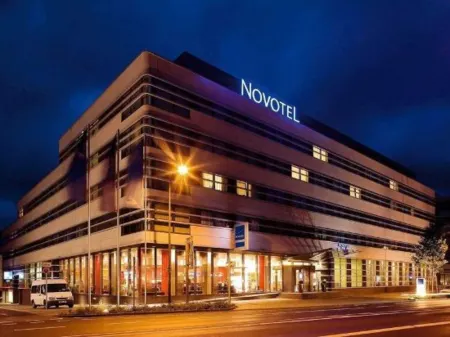 Novotel Aachen City Отели рядом с достопримечательностью «Рейнско-Вестфальский технический университет г. Ахена»