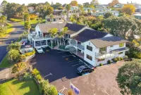 Whangaparaoa Lodge Các khách sạn ở Whangaparāoa