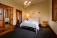 Shearers' Quarters Rathmore