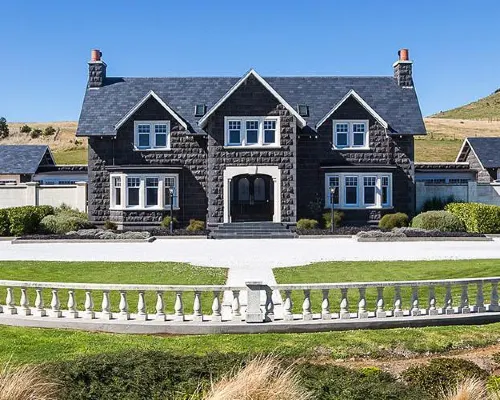 Larnach Lodge & Stable Stay Hotels in Dunedin