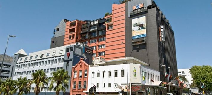 Cape Town Lodge Hotel โรงแรมในเคปทาวน์
