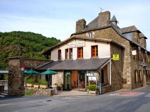 Hostellerie des Lauriers - Groupe Logis Hotels