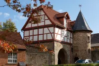 Hotel Brunnenhaus Schloss Landau Hotel in zona Platzhirsch Bad Arolsen