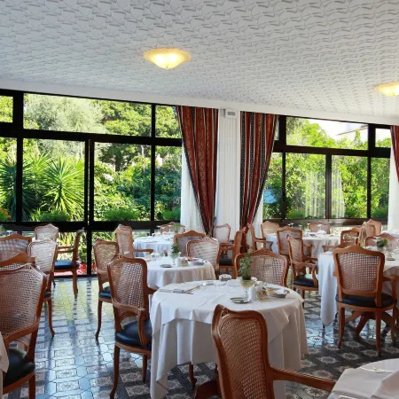 Hotel Caravel