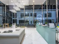 The White Hotel by Charoensri 우동피타야누쿤 학교 주변 호텔