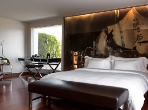 The Hotel Lucerne, Autograph Collection