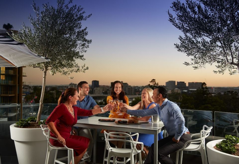 Point Hotel의 모던한 객실 내부