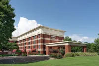 Hampton Inn Atlanta/Stone Mountain Hotels near Sassy's