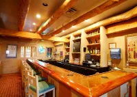 鮑威爾湖佩奇萬怡酒店 - 酒吧