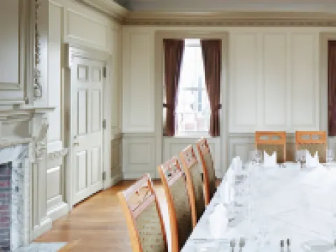 Club Quarters Hotel in Philadelphia Hotels near University of Pennsylvania