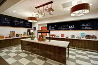 Hampton Inn & Suites Columbus - breakfast