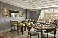 DoubleTree by Hilton McLean Tysons - Breakfast