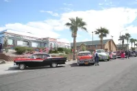 Travelodge by Wyndham Yuma - parking