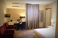 Biz Hotel Batam