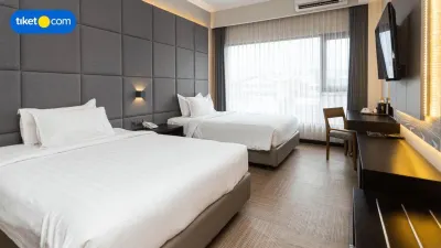 De Lobby Suite Hotel Hotels in Sisir