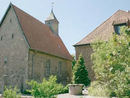 Hotel Kapellenkrug Отели в г. Зенде