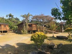ペンション与那覇岳
