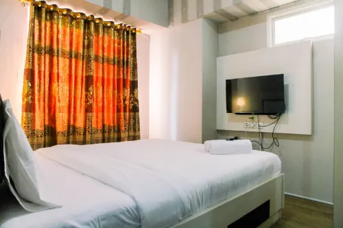 Furnished 3Br at Springlake Summarecon by Travelio Hotels in North Bekasi
