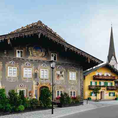 Aja Garmisch-Partenkirchen Hotel Exterior