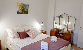 A Comfortable Apartment in Kallithea
