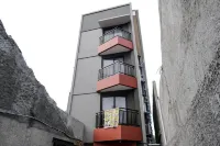 OYO Flagship 90343 Slipi Inn Hoteles en Yakarta Occidental