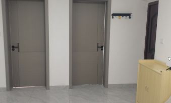 Yijia Homestay (Longdu Street)